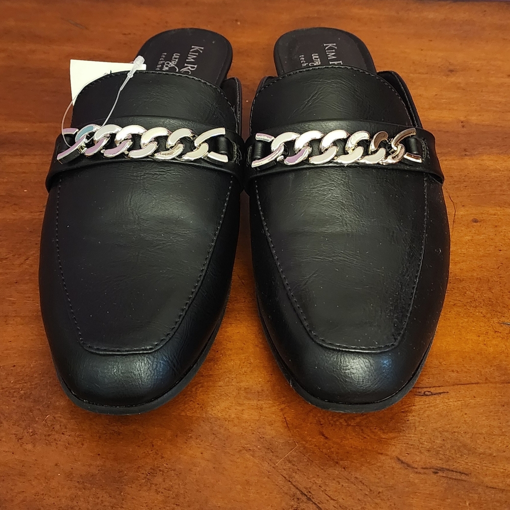 Kim Rogers Black Mules with Silver Chain Detail - Picture 2 of 6